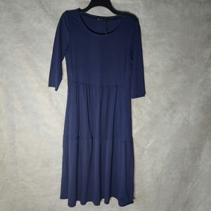 Nashalyly 3/4 Length Sleeves Tier Maxi Dress